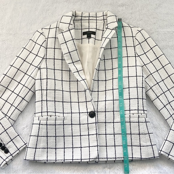 White and Black Windowpane J. Crew Blazer - Picture 4 of 9